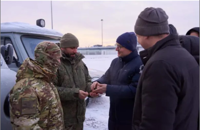 5 автомобилей от сотрудников министерства и социальных учреждений региона были переданы нижегородским бойцам в зону СВО 