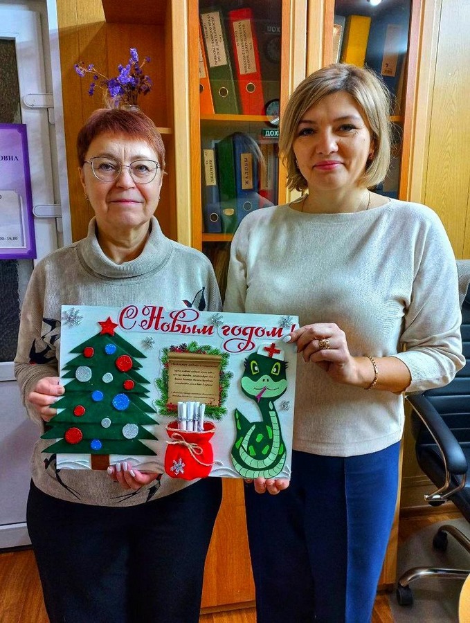 Конкурс новогодних листовок: «Подарите добро!»