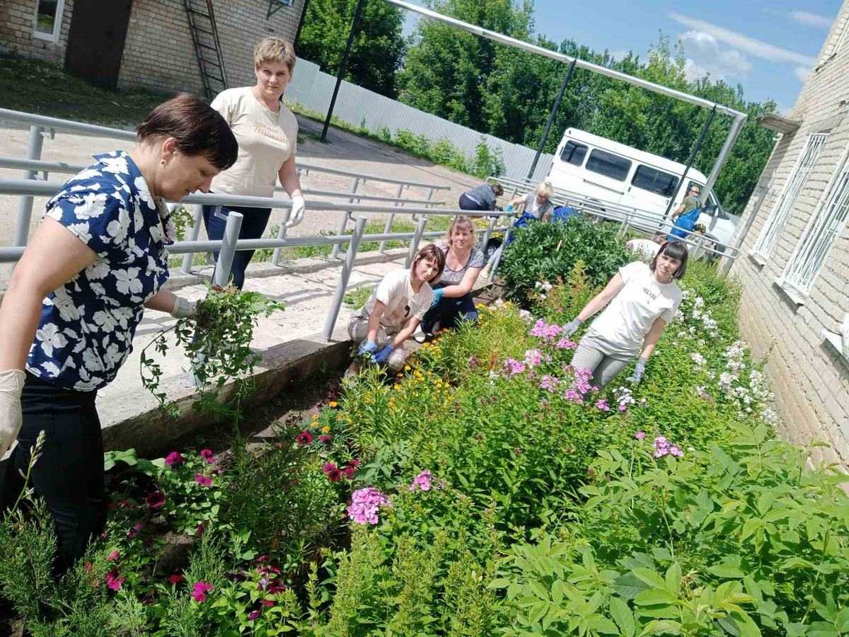 Благоустройство территории Центра