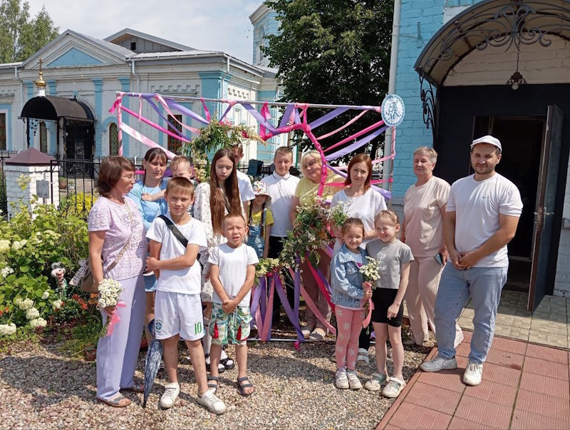 Два крыла семьи: любовь и верность